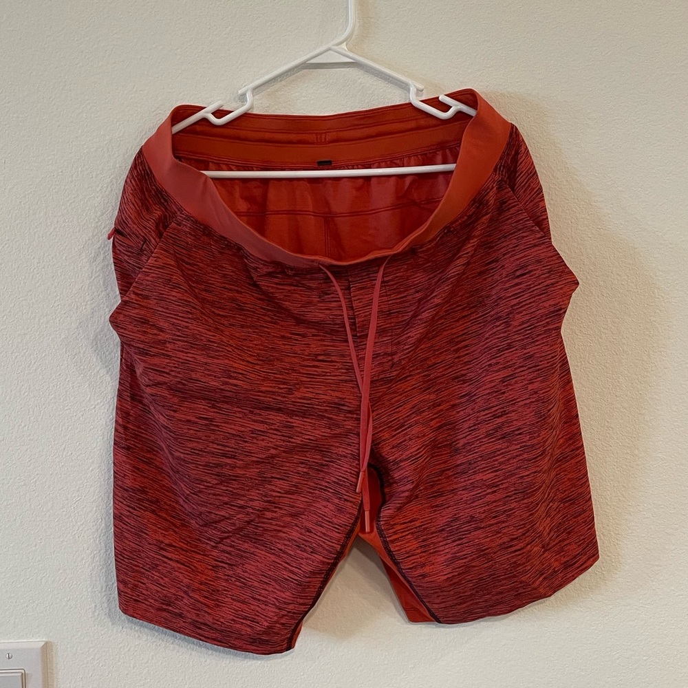 Lululemon men's THE short linerless like new
